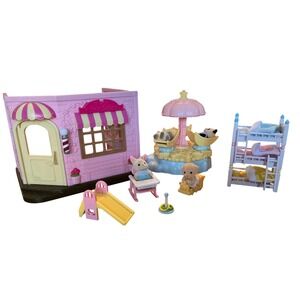 Calico Critters Sylvanian Families figures, baby play & bed set and Hair Salon
